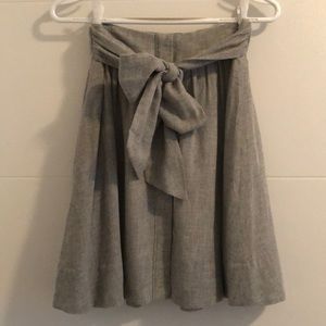 Price drop! Grey a-line skirt with bow